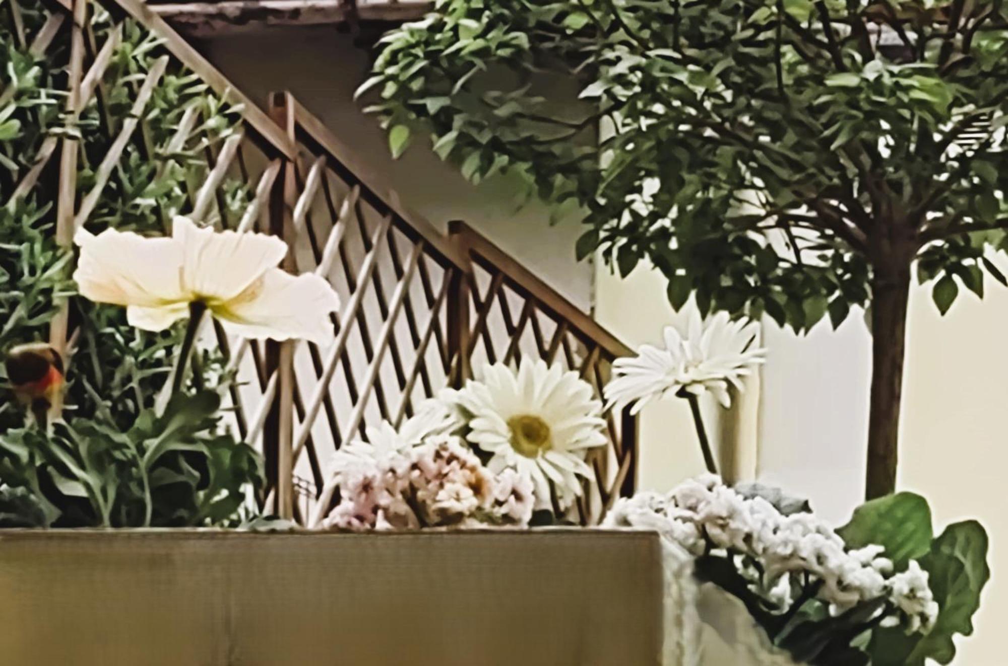 Movie Star Apartment With Garden Florenz Exterior foto